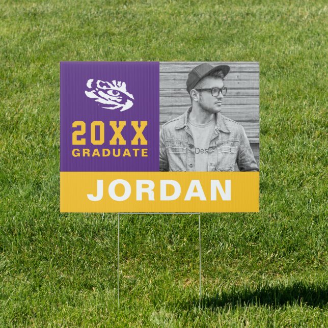 LSU Graduate Sign (Insitu)