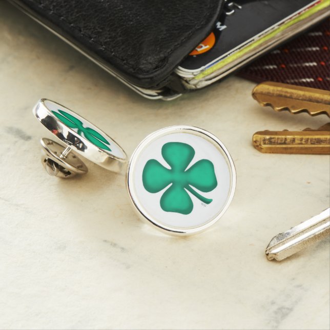 Lucky 4 Leaf Irish Clover silver plated lapel pin (In Situ)