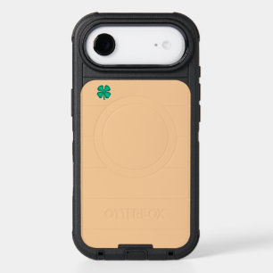 Lucky 4 Leaf Irish Clover tan iPhone 17 OB case