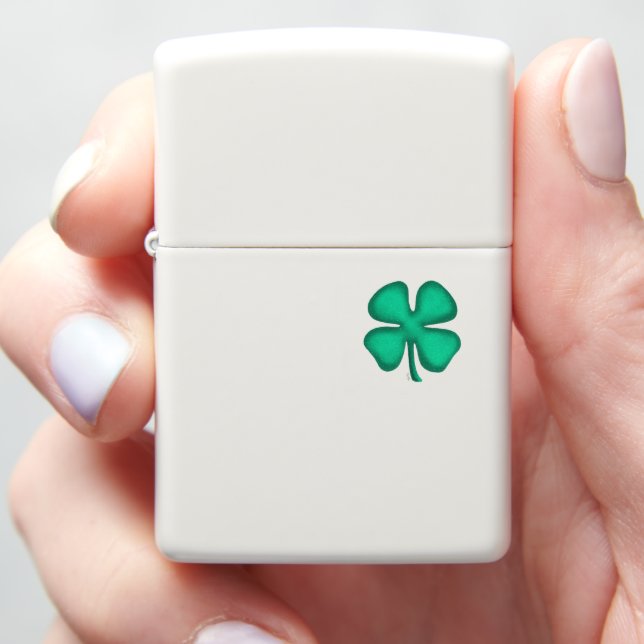Lucky 4 Leaf Irish Clover white Zippo lighter (In Hand)
