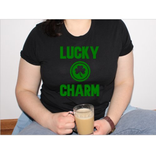 lucky charm irish shamrock St Patricks day T_Shirt