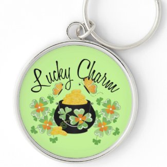 Lucky Charm Pot of Gold keychain