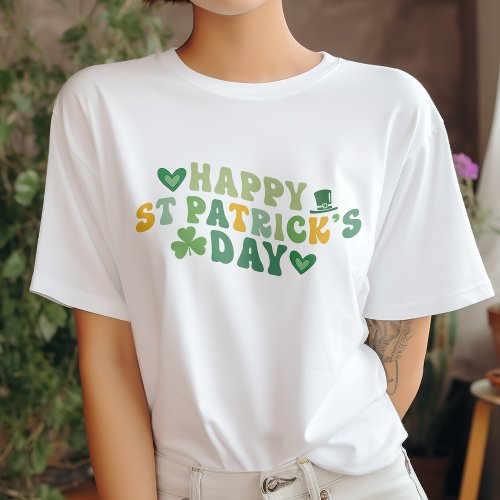 Lucky Clover Happy St Patricks Day T_Shirt