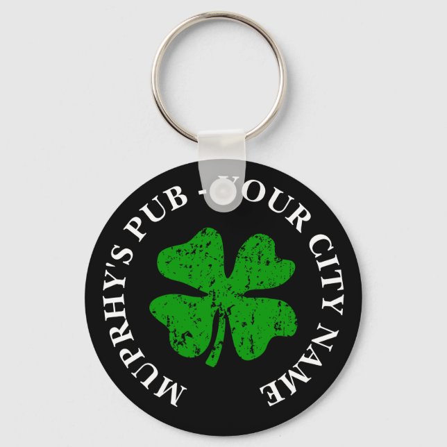 Lucky clover keychain with custom Irish pub name (Front)