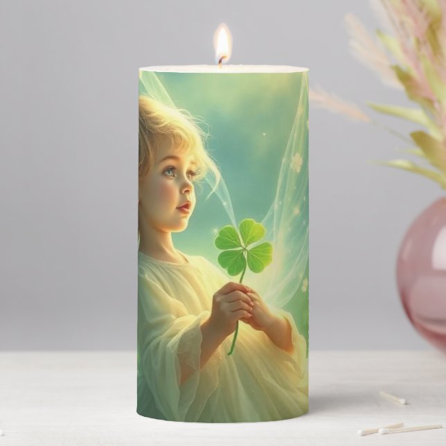 Lucky Clover Pillar Candle (In Situ)