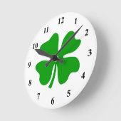 Lucky four leaf clover | St Patty's Day Round Clock (Angle)