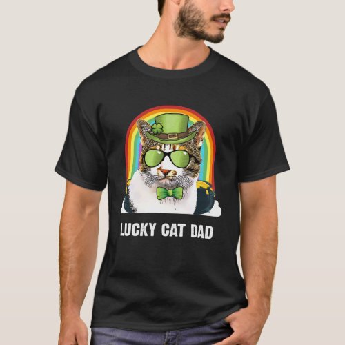 Lucky Japanese Bobtail Cat Dad St Patricks Day T-Shirt