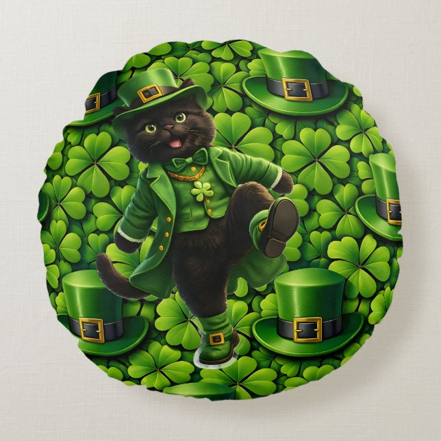 Lucky leprechaun black cat Saint Patrick's Day Pat Round Pillow (Front)