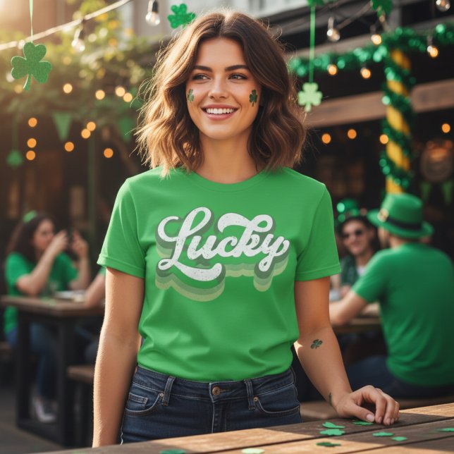 Lucky Retro St Patrick's Day T-Shirt (Lucky Retro St Patrick's Day T-Shirt)