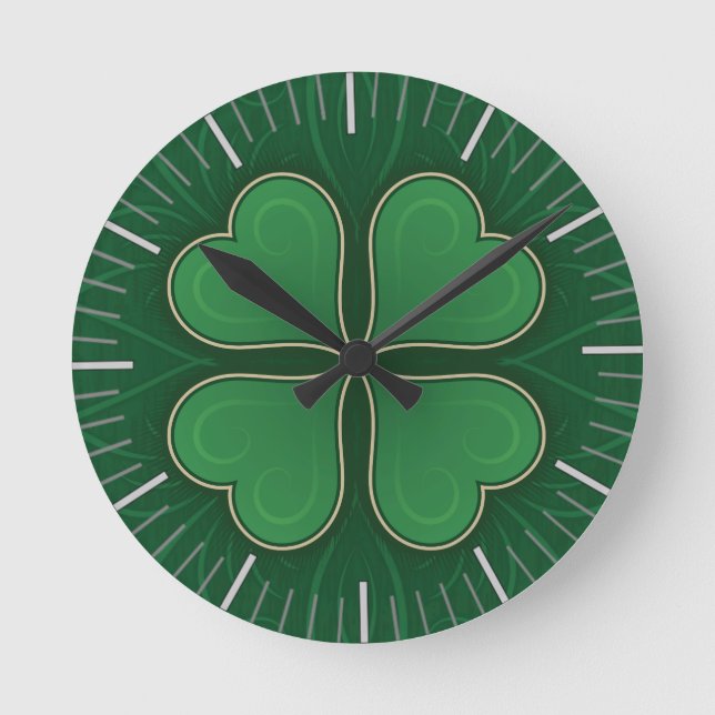 Lucky Shamrock Round Clock (Front)