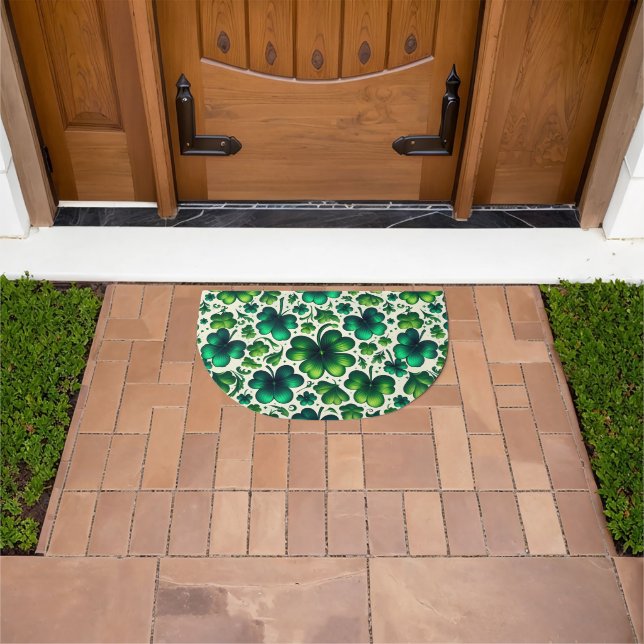 Lucky Shamrock St. Patrick’s Day Half Circle Rug (Outdoor)