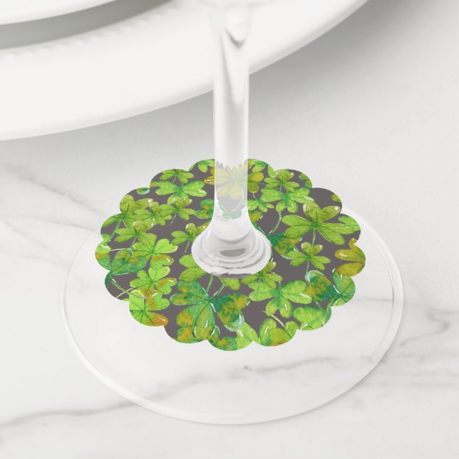 Lucky Shamrocks Wine Glass Tag (Close Up)