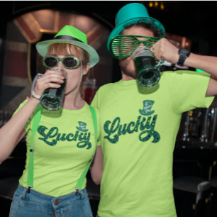 Lucky St Patrick Leopard Leprechaun Hat Shamrock T-Shirt