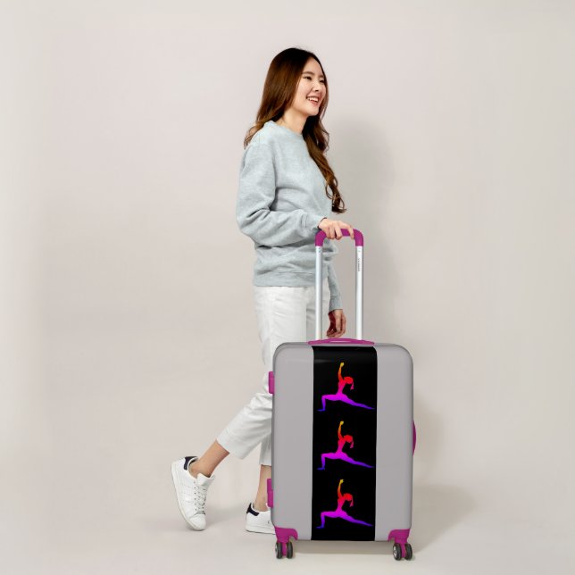 Luggage Suitcase -- Medium (Scale)