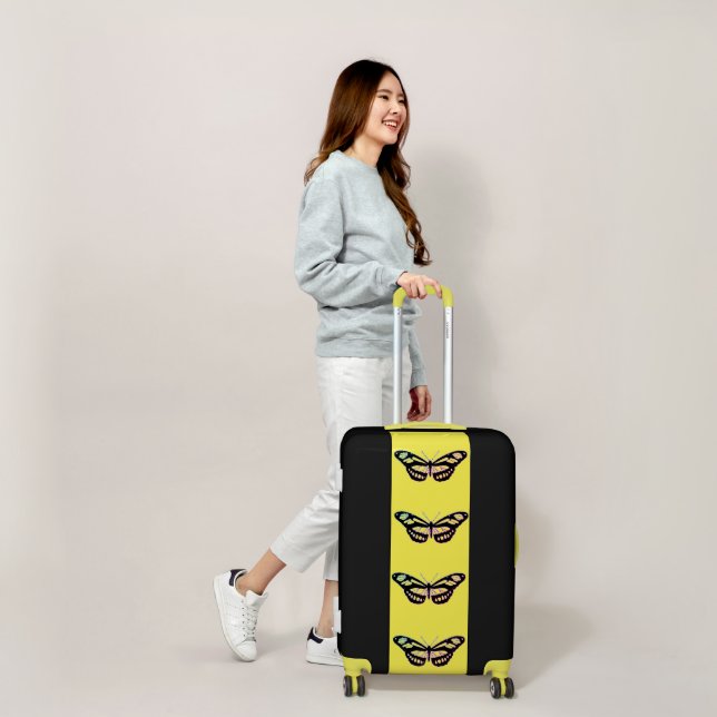 Luggage Suitcase  --Medium Size (Scale)
