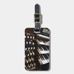 Luggage tag for organists