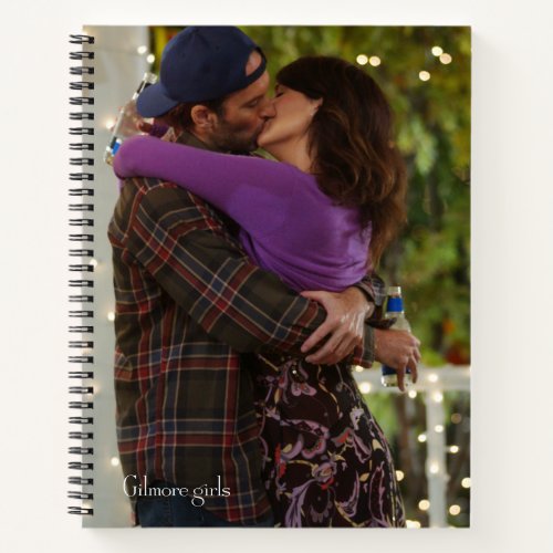 Luke and Lorelai in Love Notebook