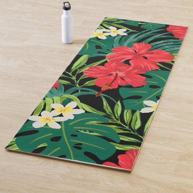 Luna Hibiscus Garden Hawaiian - Black and Red Yoga Mat (In Situ)