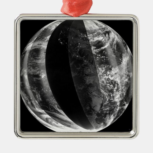 Lunar eclipse metal ornament (Front)