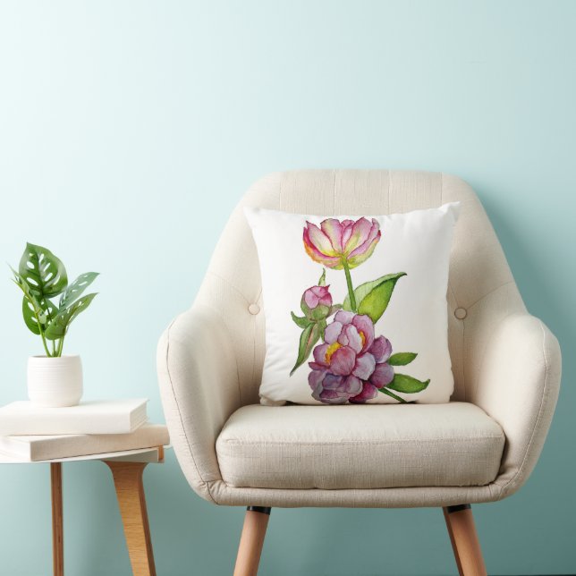 Lush bright flowers throw pillow (Chair)