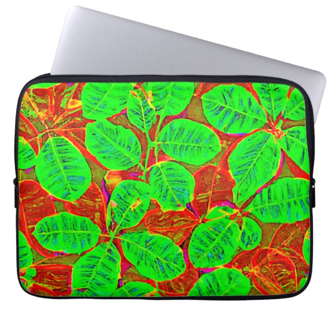 Lush Green Leaf Pattern Laptop Sleeve (Front)