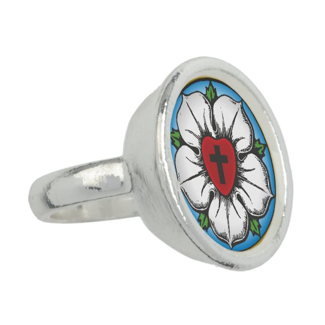 Lutheran Rose Ring (Side)