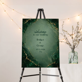 Luxe Emerald Marble Wedding With Gold Foam Board