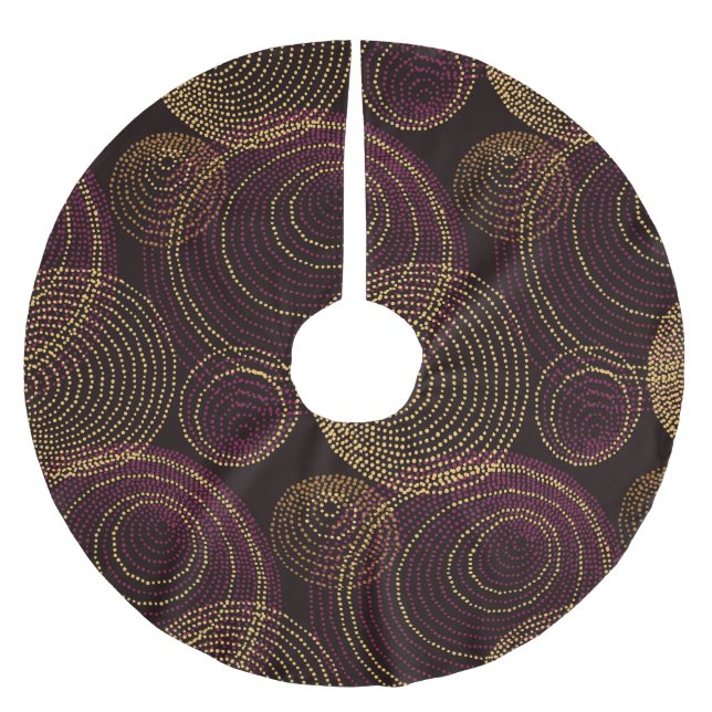 Luxurious Gold Geometric Print Brushed Polyester Tree Skirt (Front)