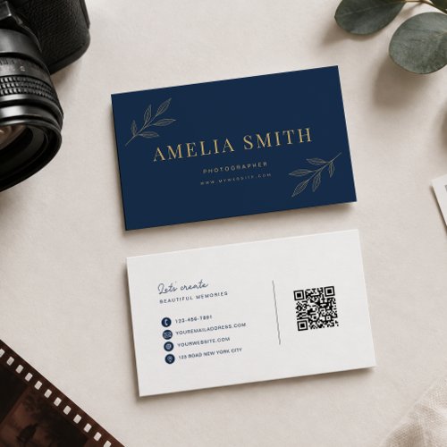 Luxury Floral Leaf Black Gold Qr Code Business Card
