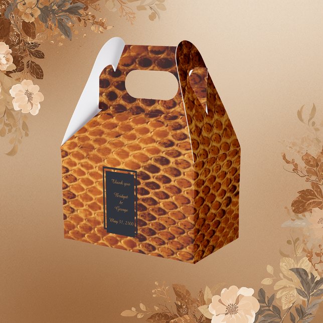 luxury wild snake skin animal wedding favor boxes (Creator Uploaded)