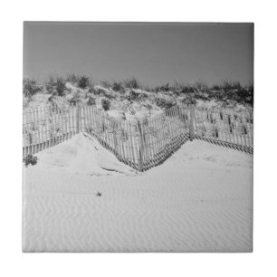 M black and white dunes tile