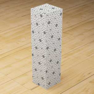 Maacah001 B&W abstract doodle Wine Box
