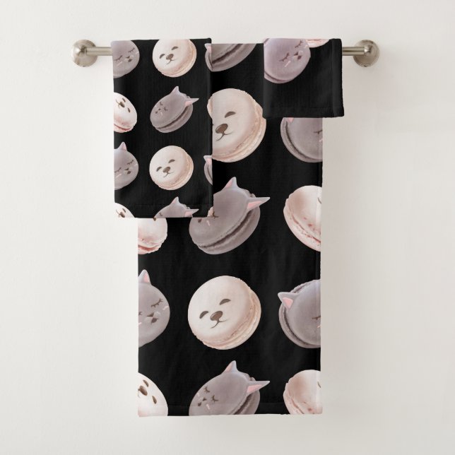 Macaron Parade – Kitty & Puppy Seamless Pattern Bath Towel Set (Insitu)