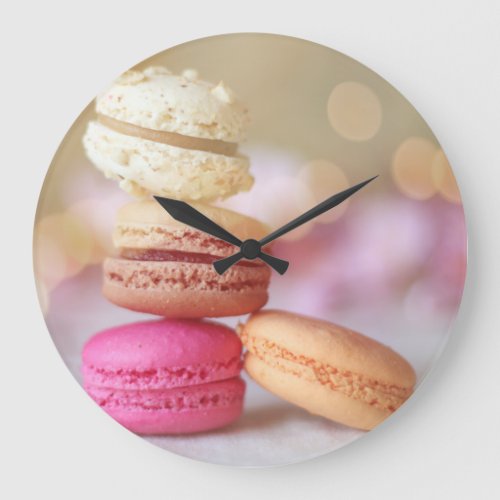 Macaroons on a clock