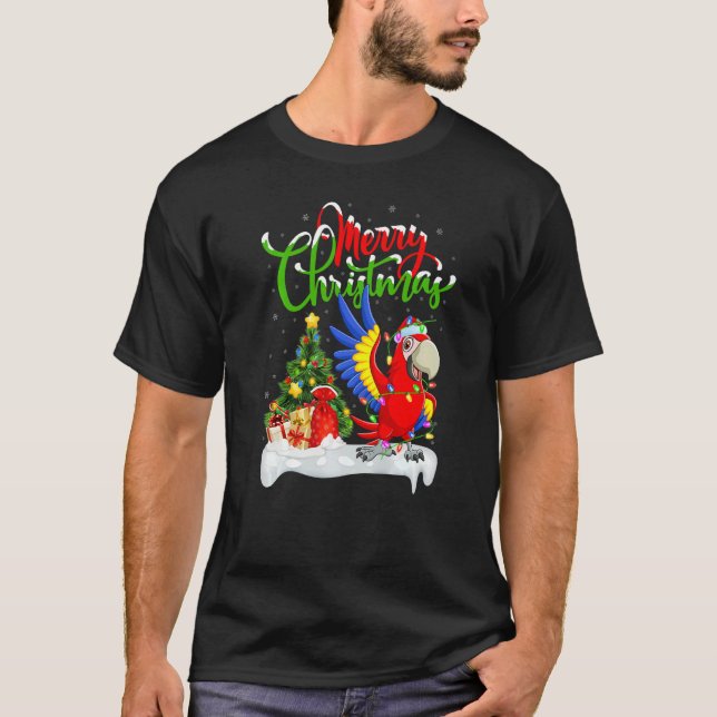 Macaw Bird  Xmas Decorations Santa Macaw Christmas T-Shirt (Front)
