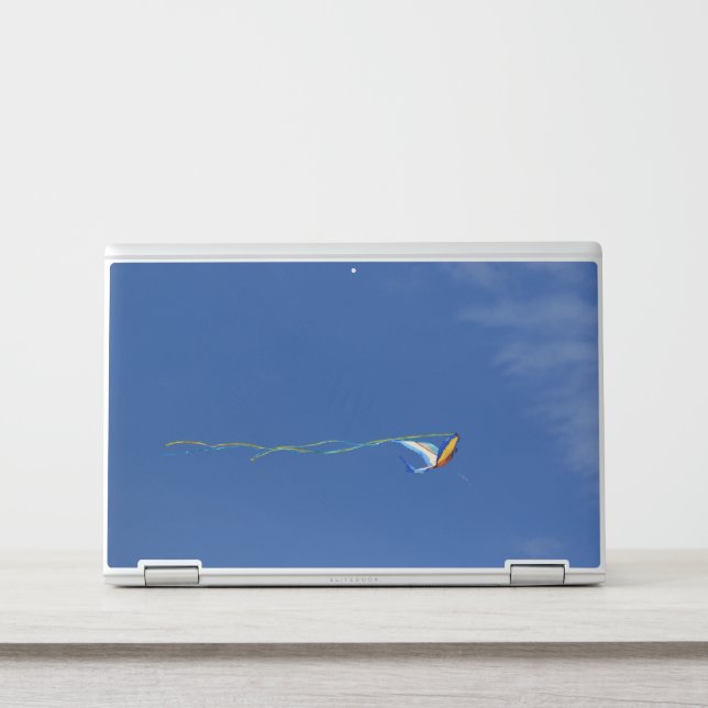Macaw Kite HP Laptop Skin (Front)