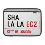 sha la la  MacBook Air Sleeves (landscape)