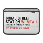 BROAD STREET STATION  MacBook Air Sleeves (landscape)