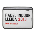 PADEL INDOOR LLEIDA  MacBook Air Sleeves (landscape)
