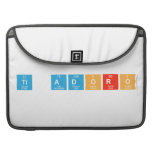 Ti adoro  MacBook Pro Sleeves