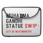 muhatma gandhi statue  MacBook Pro Sleeves
