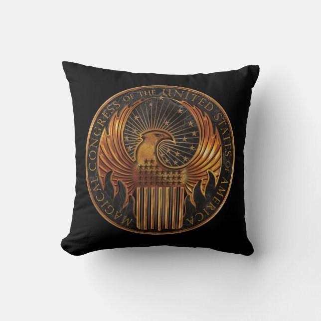 MACUSA™ Medallion Throw Pillow (Front)