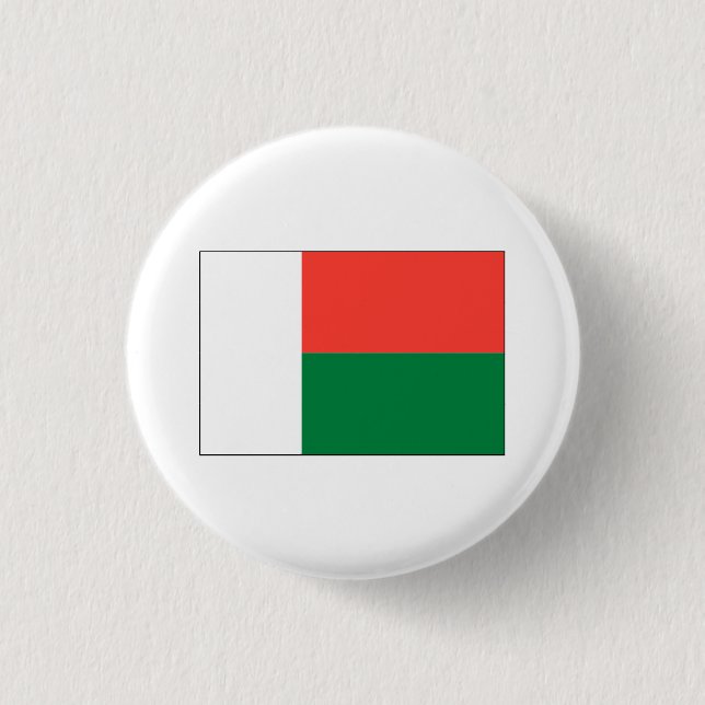Madagascar FLAG International Button (Front)