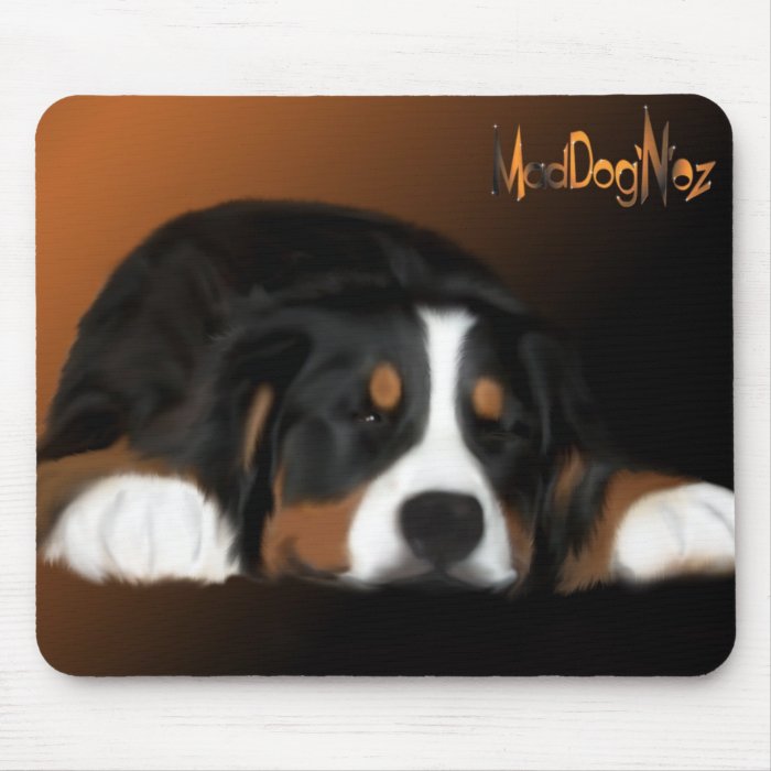 MadDog's Sneak a Peek Mouspad Mouse Mat