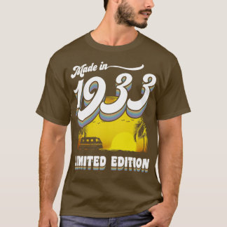 Made in 1933 90th Birthday Gift 90 Years Old 90th T-Shirt