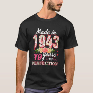 Made In 1943 Floral 79 Year Old 79Th Birthday Gift T-Shirt