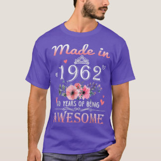 Made In 1962 Sunflower 60 Years Of Being Awesome  T-Shirt