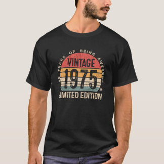 Made in 1975 52 Years Awesome Badge T-Shirt