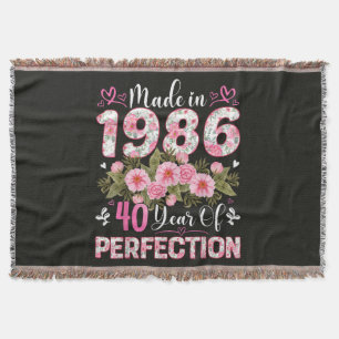 Made In 1986 Floral 40th Birthday Women Floral Throw Blanket