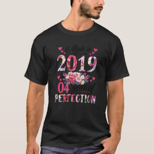 Made In 2019 Floral 4 Year Old 4th Birthday Women T-Shirt
